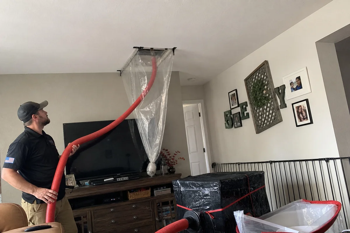Negative-pressure duct cleaning machine on HVAC system